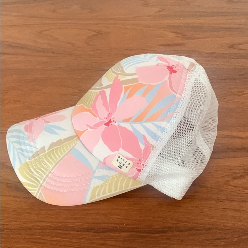 Billabong cap NWOT